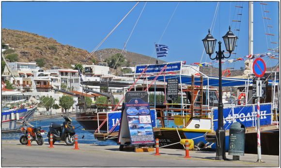 28-09-2019 Patmos: Skala .......Harbour for daily excursions
