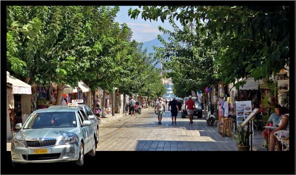 09-09-2019 Samos: Pythagorio .....The street to the harbour ....
