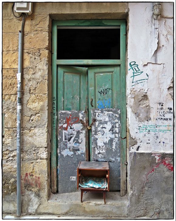09-09-2021 Rethymno: An old door in Rethymno