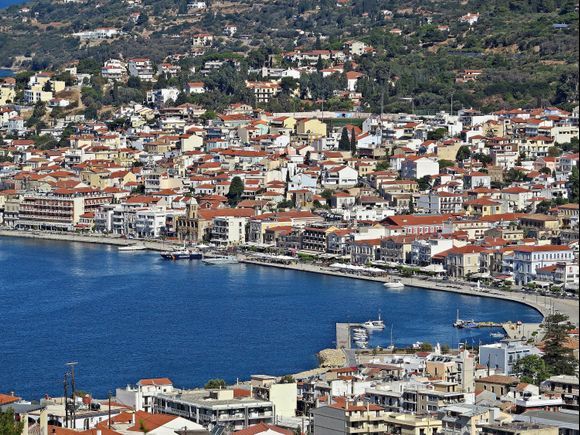 24-09-2022 Samos: View on beautiful Samos Town