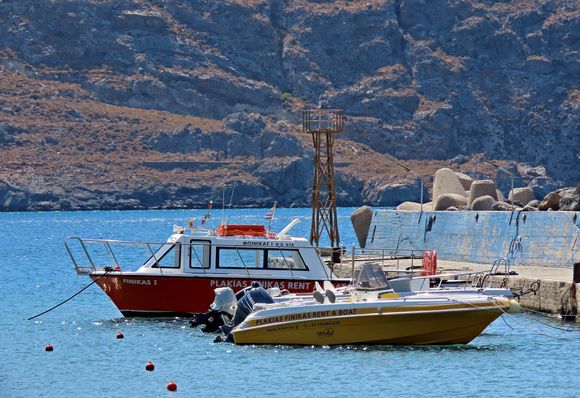02-09-2023 Crete: Plakias .......Boats to rent ;-)