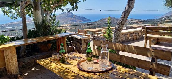 14-09-2023 Crete: Mariou .......(Greek)Life is beautiful  🍺🍺👍