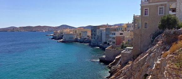 14-09-2022 Syros: Ermoupolis ........Ermoupolis, the beautiful capital of the Greek island of Syros. I personally think it is one of the most beautiful capitals of all the islands I have visited so far.
