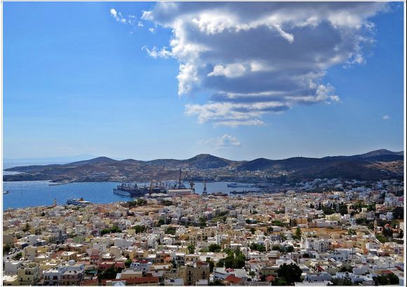 13-09-2022 Syros: Ermoupolis .........View on the beautiful capital of Syros