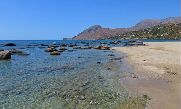 02-09-2023 Crete: Nice quiet beach near Plakias 👍