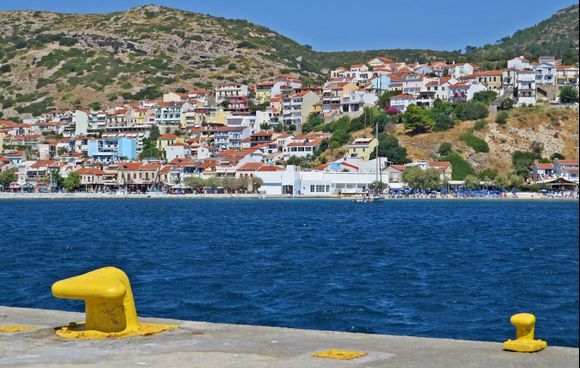 10-0-2019 Samos: Pytharorio .......View from the harbour to Pathagorio