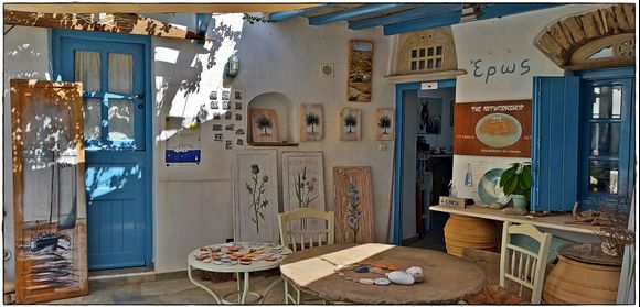 07-09-2022 Tinos: Volakas .........A very nice Artworkshop in Vollakas