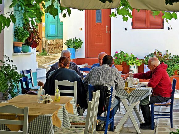 24-09-2022 Samos: Vourliotes ......A very nice mountain village on Samos
