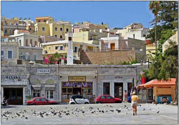 10-09-2022 Syros: Ermoupolis .......A piece of the Miaoulis square