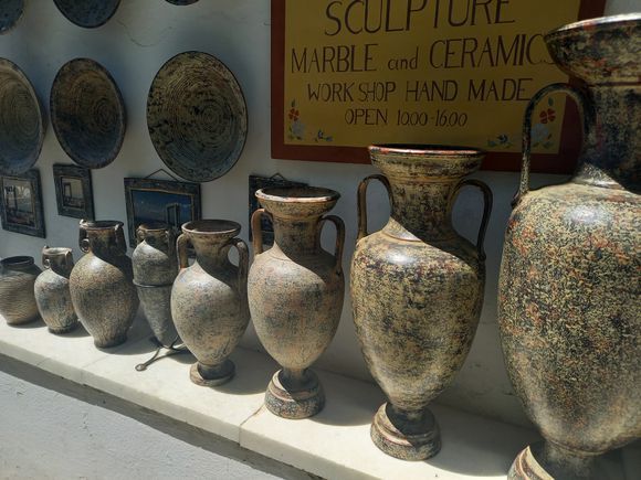 Vases of Apiranthos