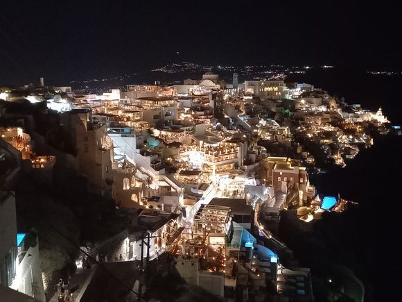 Fira by night