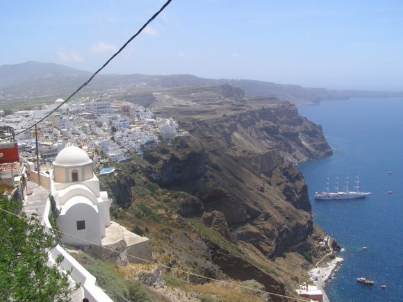 Fira by day