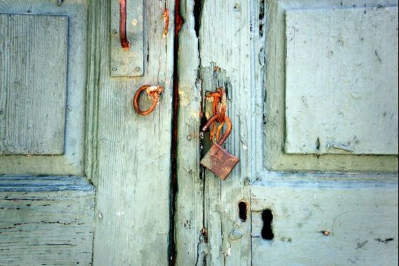 Door in Assos