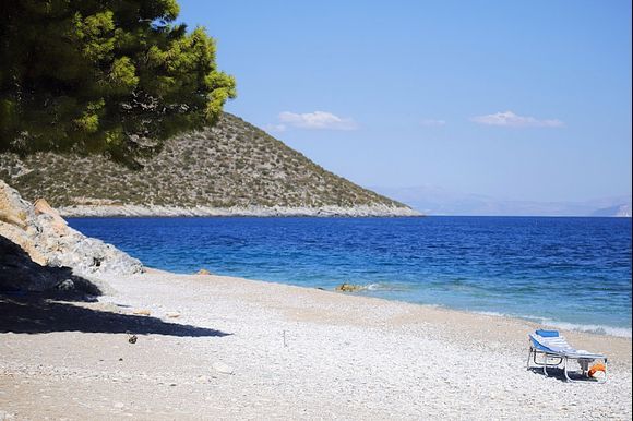 one afternoon in Tyros ... a beach all to myself