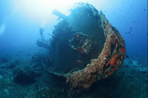 The cargo vessel Apollonia VI built in 1955 hit the reef the 10th of June 1980. Today it offers a very nice dive to both novice and advanced scuba divers. Two of the biggest parts of the ship (the bow and the stern) are lying in relatively shallow water (18-24 m).