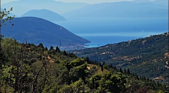 This is a view down to the village Vasiliki.
Background to see the islands Ithaka and Kefalonia.