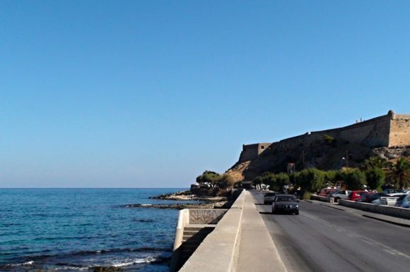 walk around the town of Rethymno