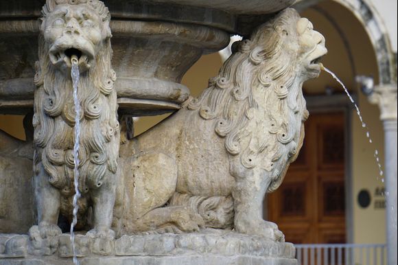 Lions of the Morosini fountain in the center of Heraklion.