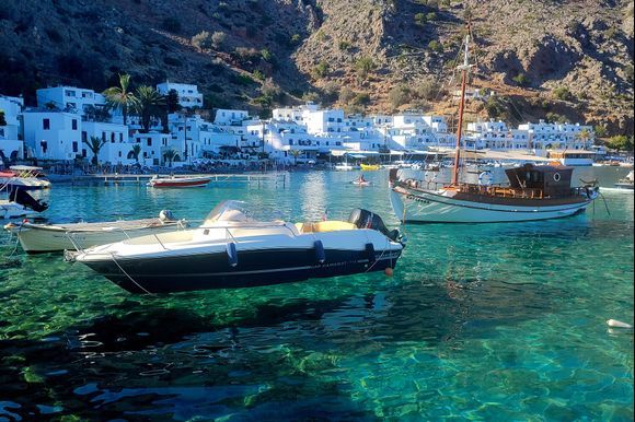 Loutro scenery