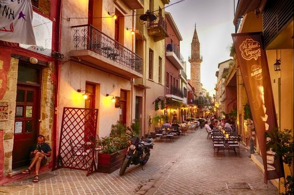 The Achmet Aga minaret is located in the scenic Hatzimichali Daliani street of Chania. The minaret stands among many lovely cafes, tavernas, and shops in this beautiful area of the city. 
(7-7-2021)