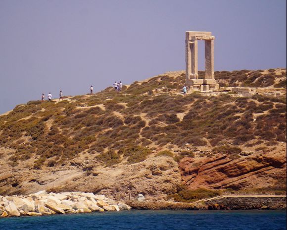 Naxos Portara (or Temple Of Apollo) shot from ferry on our way to Paros.
https://www.greeka.com/cyclades/naxos/sightseeing/portara-naxos/