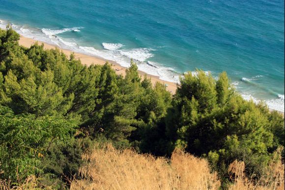 Green and blue, Loutsa