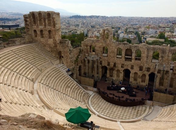 The concert awaits you at the Theatre of Dionysos