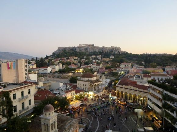 Night begins to fall at the Acropolis