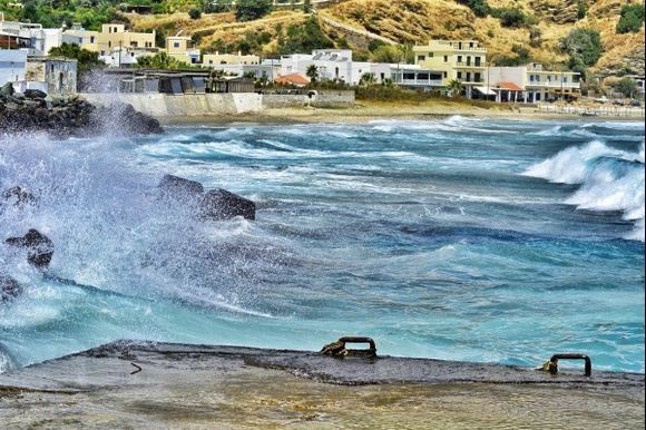Waves in Chora