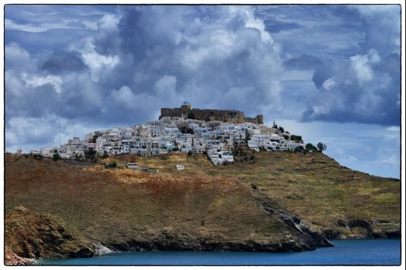 Chora on a cloudy day