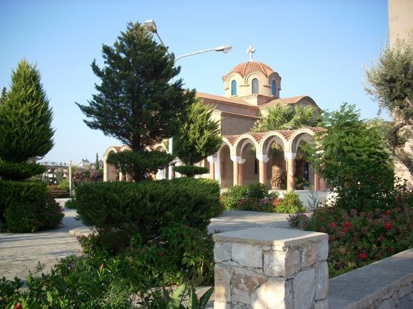Church of Agios Nektarios