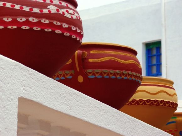 Display of multicolored pots