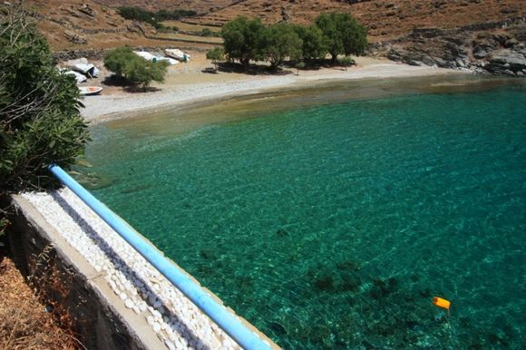 Antonides beach with turquoise water near Kanala