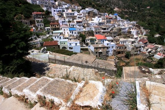 Koronos mountain village and steep stepped alleys