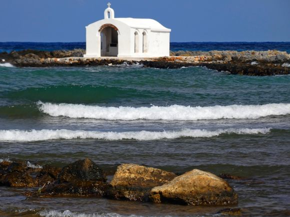 Chapel and sea Georgioupolis, Crete