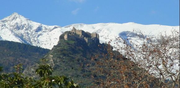 overlooking the castle of Mystras
If you ever visit Mystras take time to explore the area, there are
very good hiking routes or just drive up to one of the higher villages to sea the most amazing views
