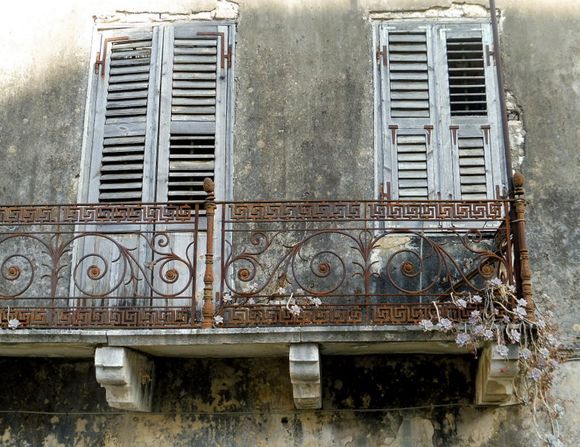 the beauty of past glory...
Astakos town - west greece