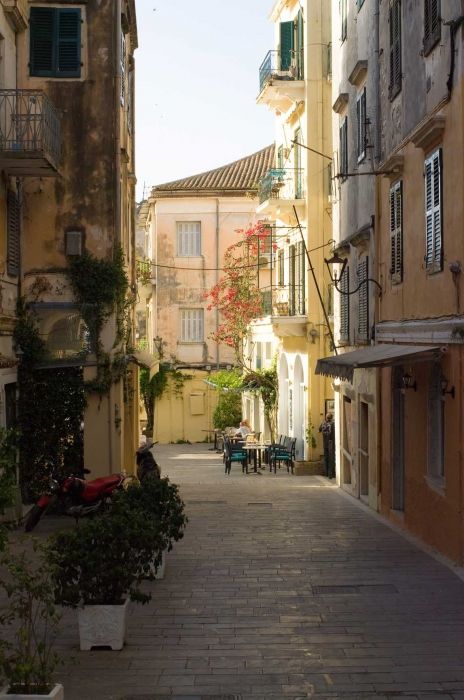 Walking through the streets of Corfu town.