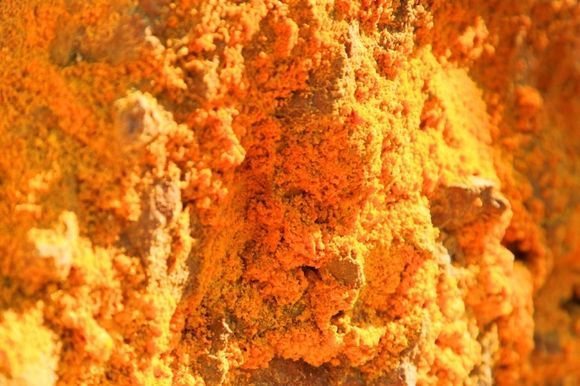 Ag. Ioannis beach - sulfur outcrops