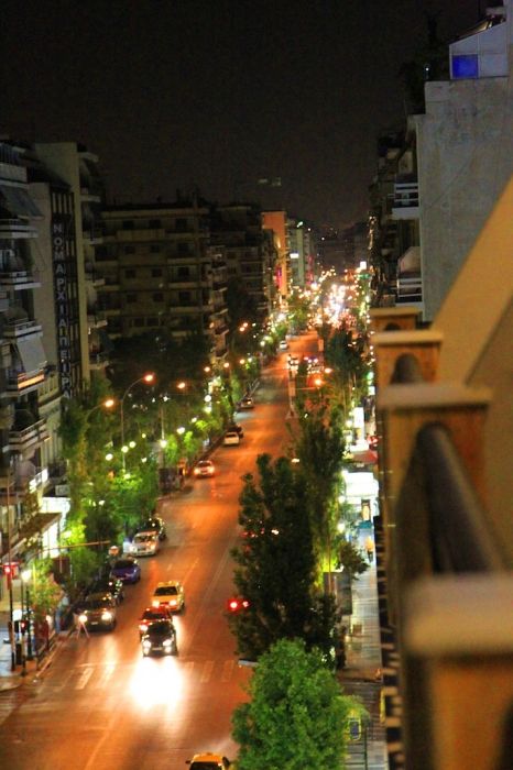Pireus by night (1)