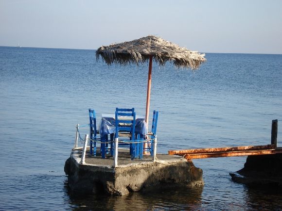 Akrotiri restaurant on water