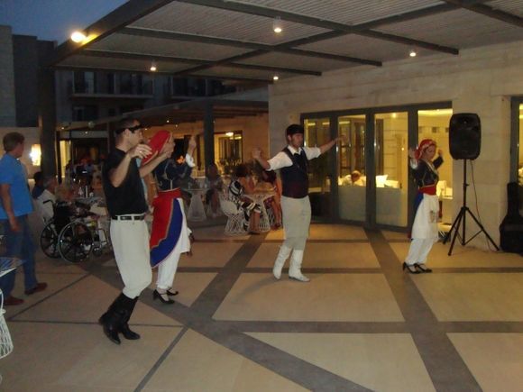 Greek dancing in Rethymno