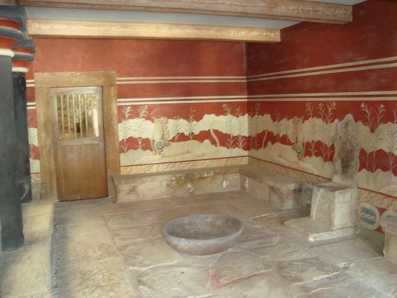 Minos living room in the Palace of Knossos