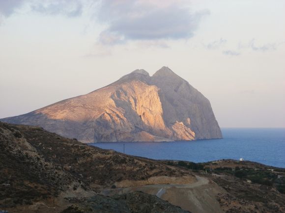 Mount Kalamos, Anafi