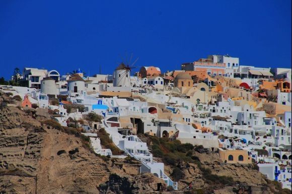 Fira-Santorini