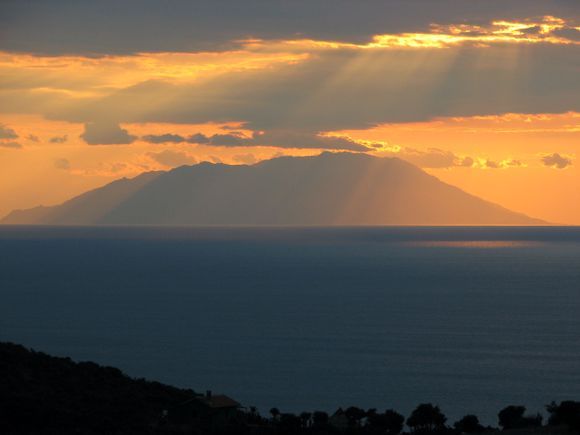 Νησί Σαμοτράκη 
Turkey view of the island of Samothrace.