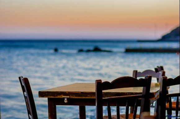 Eating by the sea at Isternia, Tinos