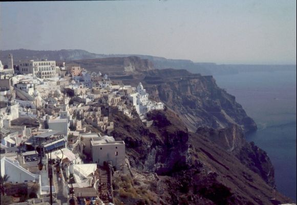 Santorini cliff hanger