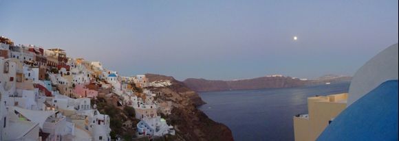 The magical moonlight over Oia