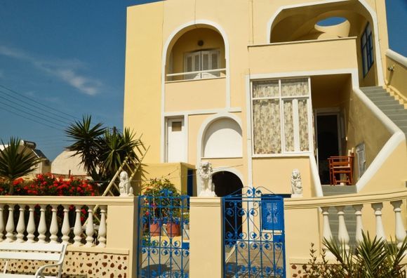 Cute House in Pyrgos
